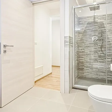 Stunning Apartment In Avegno With Wifi * Avegno